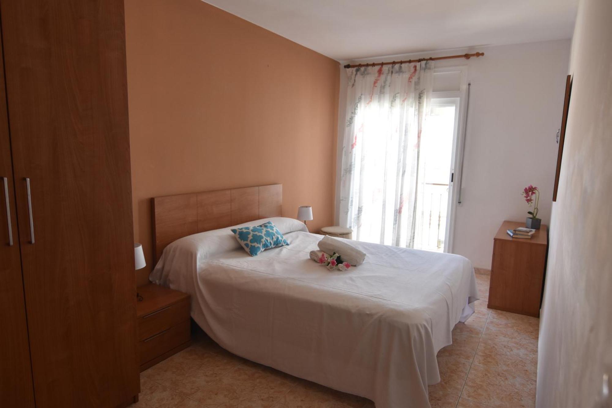 Appartamento Rnet - Lluis Companys Roses Esterno foto